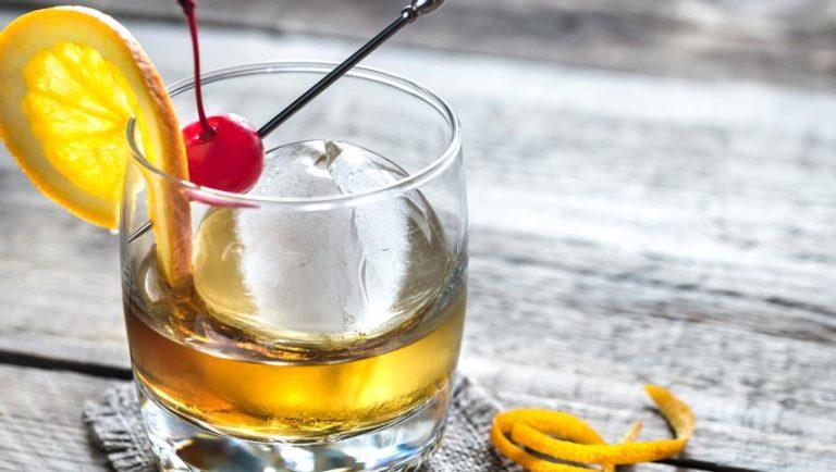 how to make an old fashioned cocktail